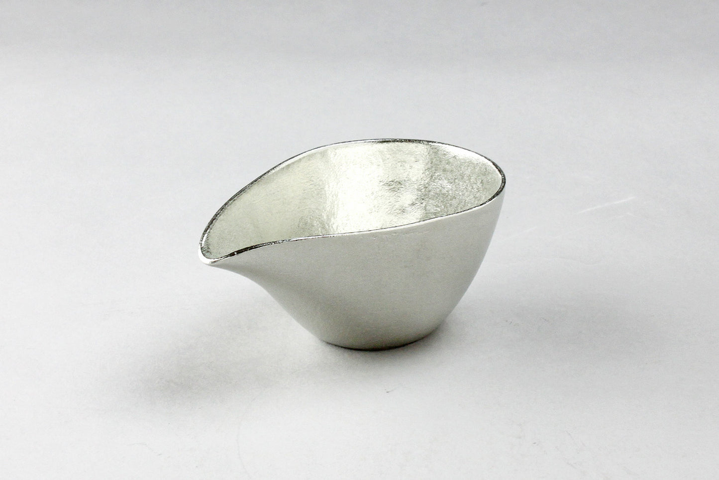 Kataguchi Sake Server (Made in Japan)