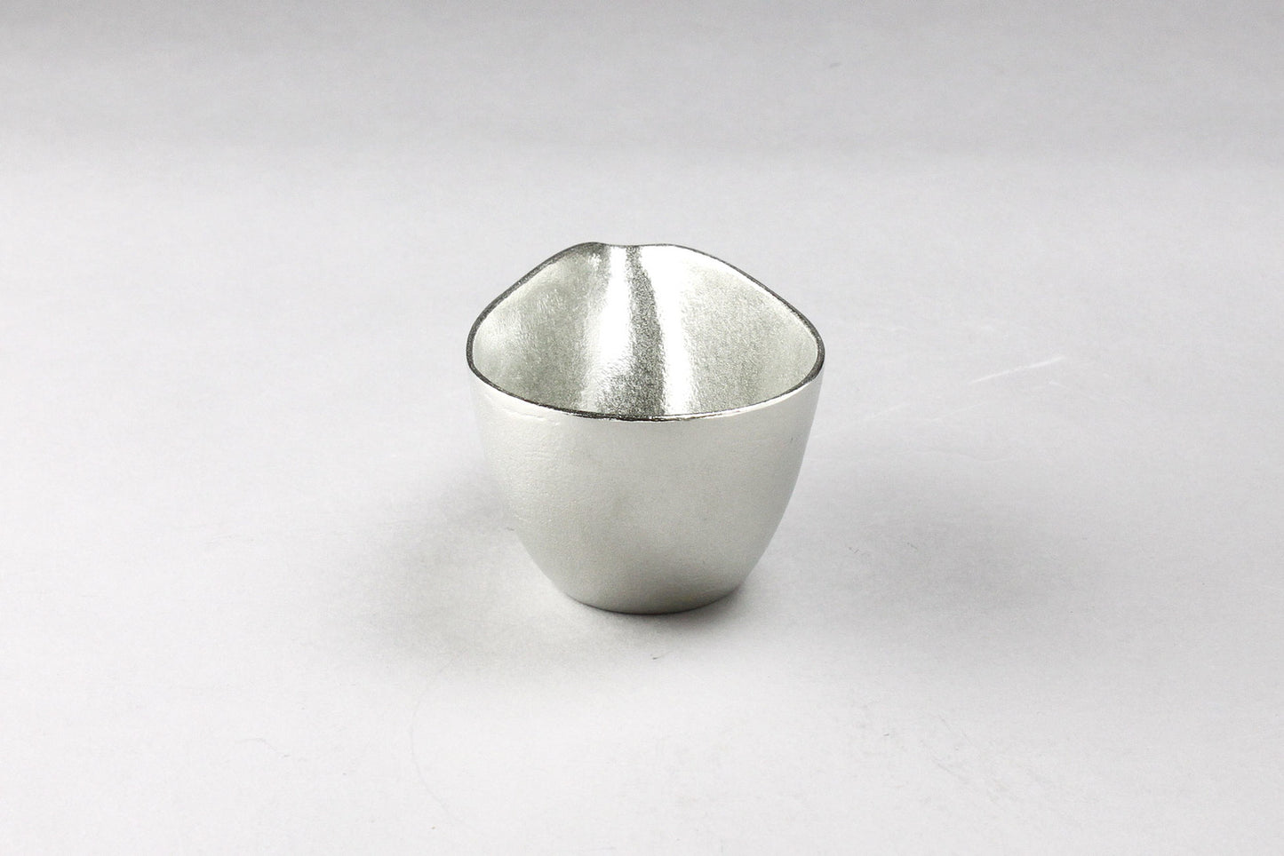 Kataguchi Sake Server (Made in Japan)